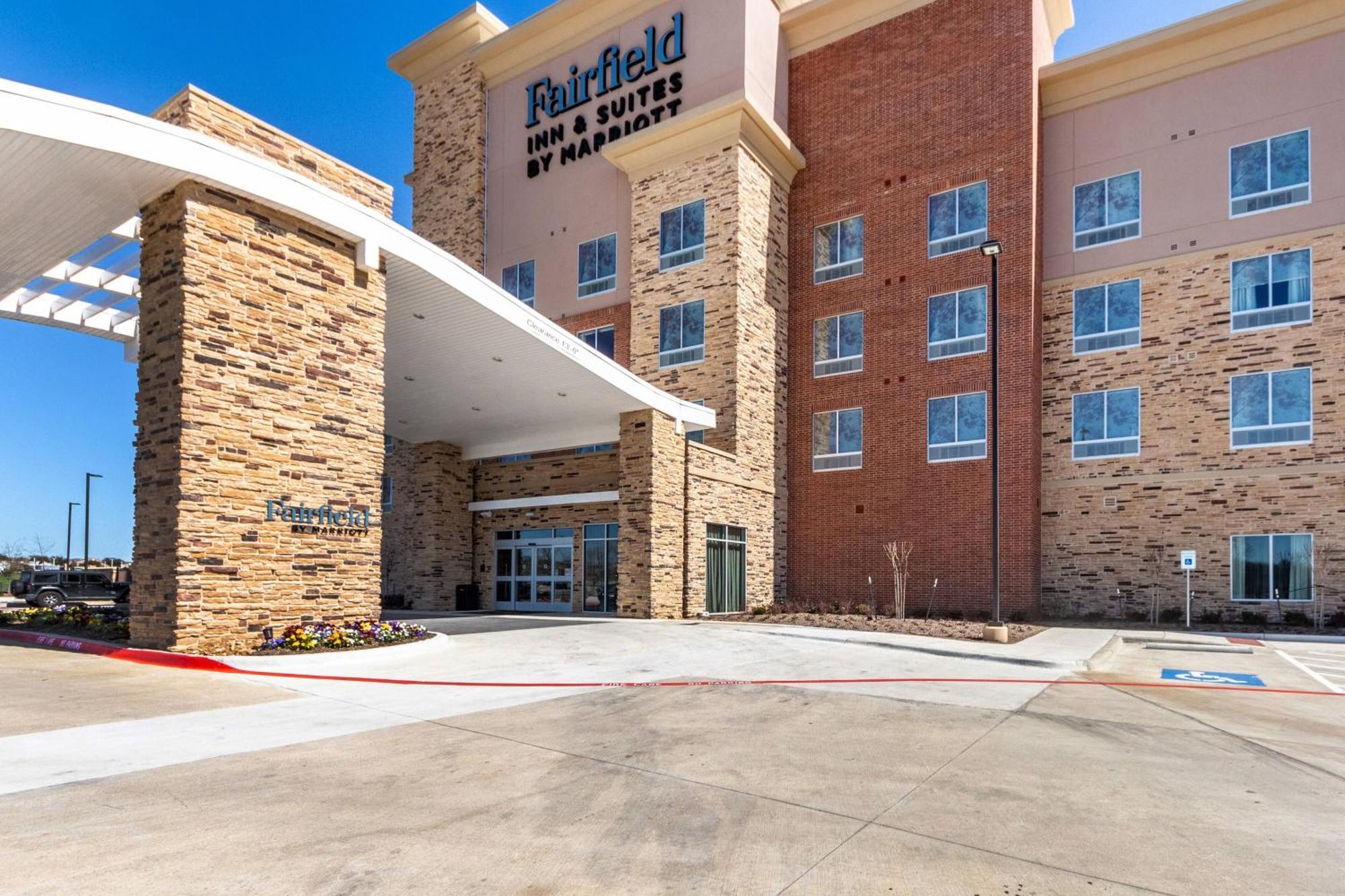 Fairfield Inn&Suites Dallas Arlington South Exterior foto